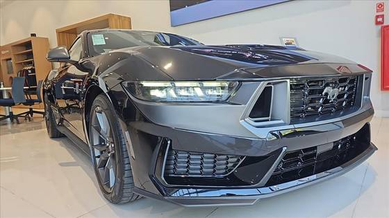 FORD MUSTANG 5.0 V8 GASOLINA DARK HORSE SELECTSHIFT FORD MUSTANG 5.0 V8 GASOLINA DARK HORSE SELECTSHIFT